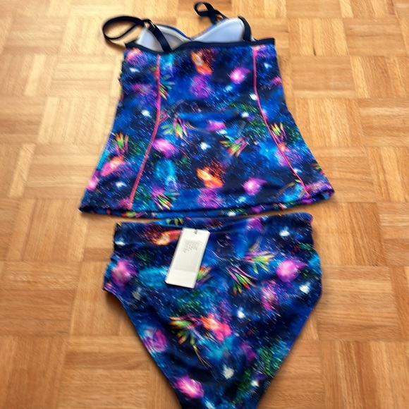 Aqua Blu - Picture 4 of 11